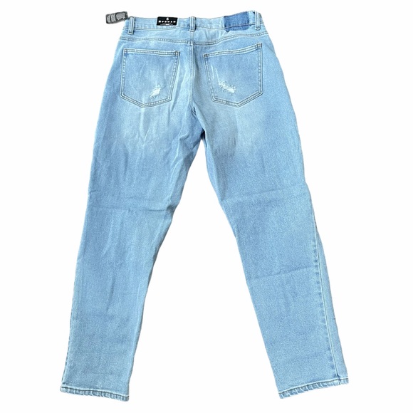 Fashion Nova Light Wash Boyfriend Jeans NWT - Picture 5 of 12